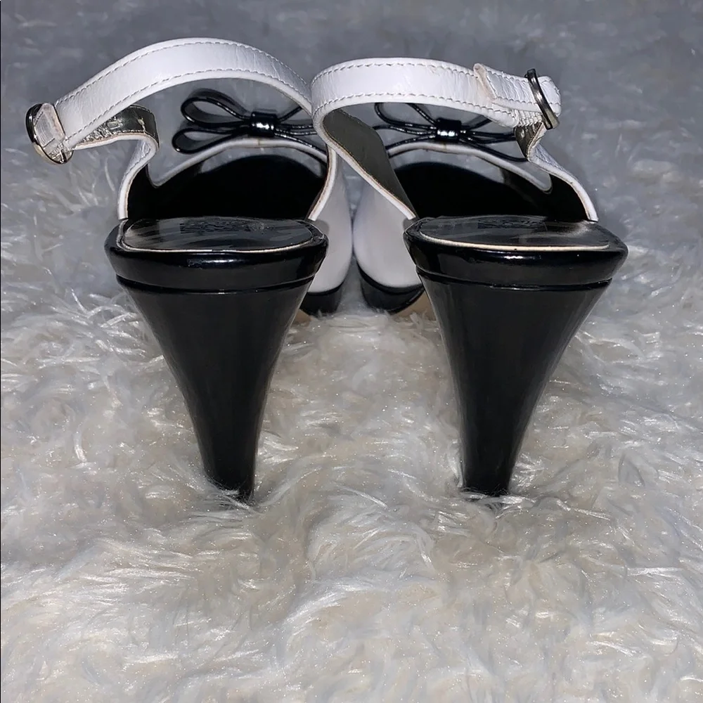Vintage Anne Klein Black and White Peep Toe Heels - Picture 5 of 9